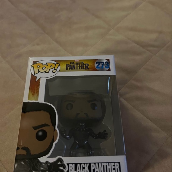 Funko Black Panther Pop Figure - Picture 2 of 3